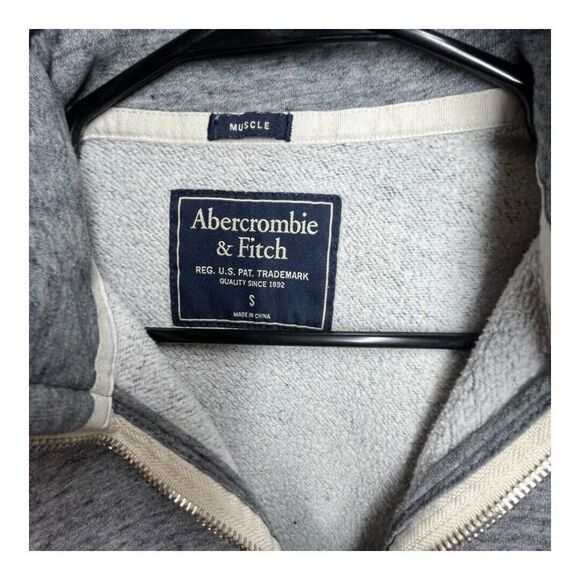 Abercrombie & Fitch Gray Soft 1/4 Fleece Sweater Adult Small Pullover Preppy - Picture 9 of 10